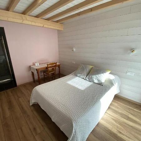 Maison Neuve Tout Confort, Deux Chambres Saint-Martin-du-Mont ภายนอก รูปภาพ